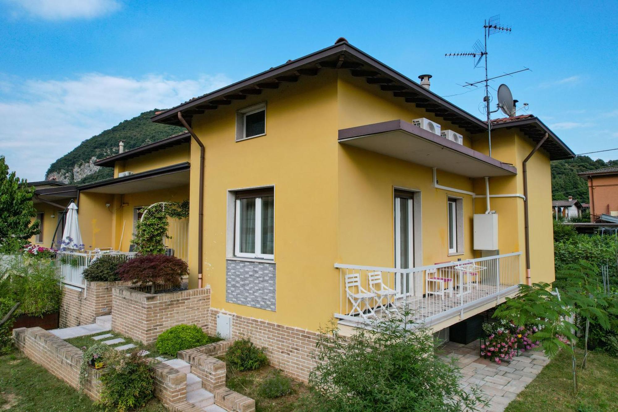 Apartamento Ll Gelsomino Di Bazzani Villanuova sul clisi Exterior foto
