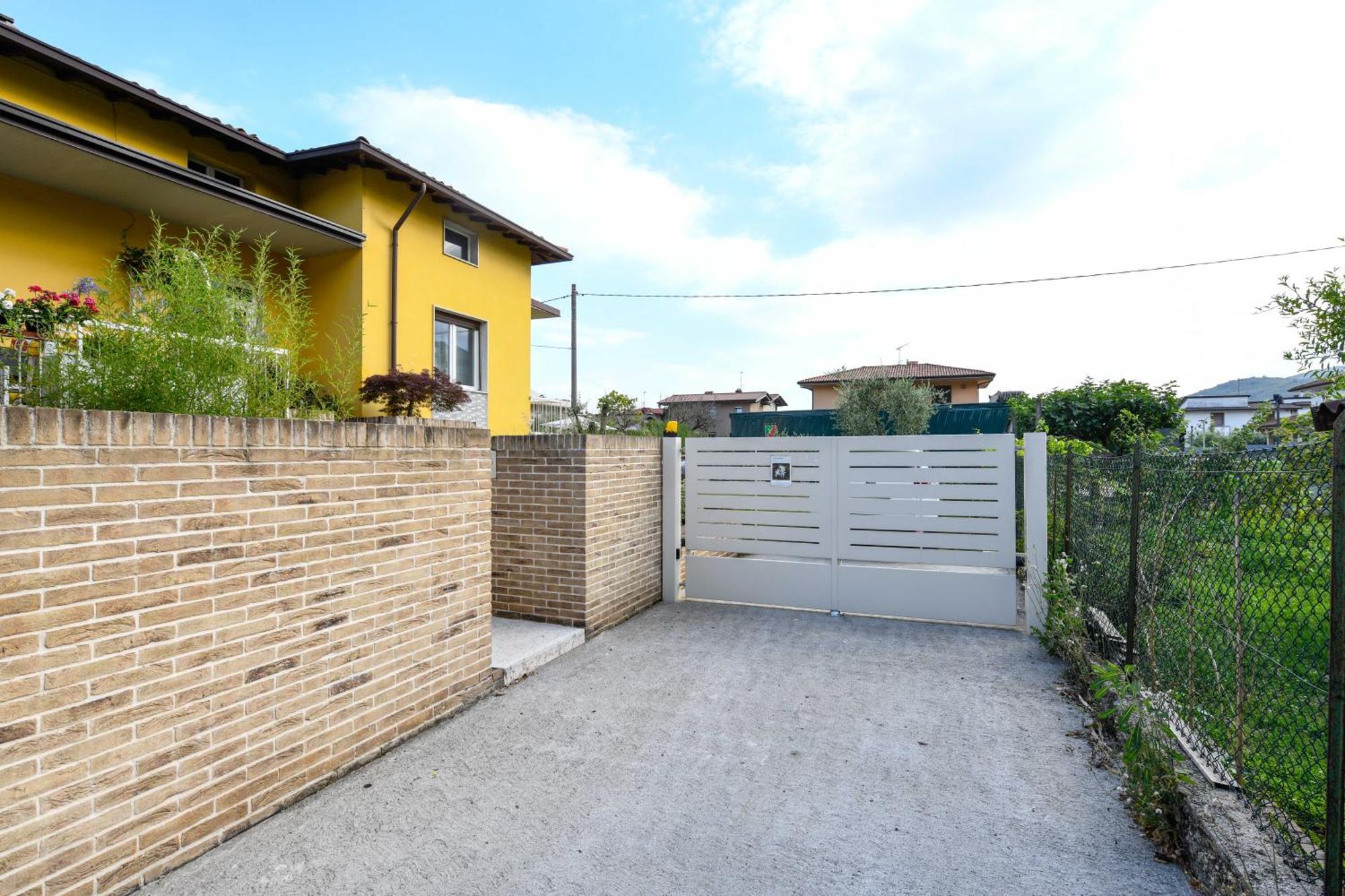 Apartamento Ll Gelsomino Di Bazzani Villanuova sul clisi Exterior foto